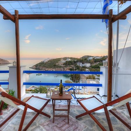 Deck1Syros Premium Apartments Vári Esterno foto